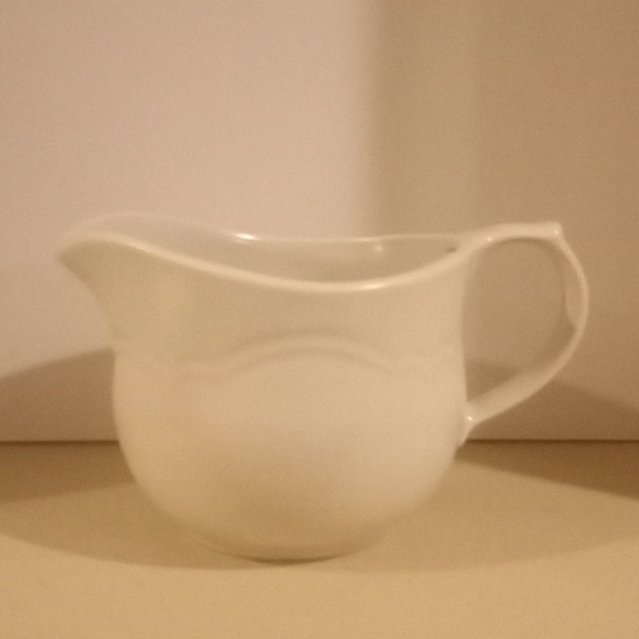 VTG- Pfaltzgraff Silver Heirloom Gravy Bowl - Picture 2 of 10